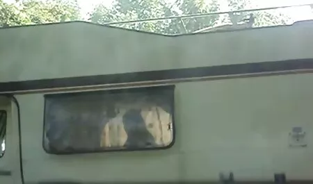Вона в порно мама з сином готелі