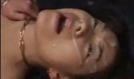 Брати горло порно відео мама і син
