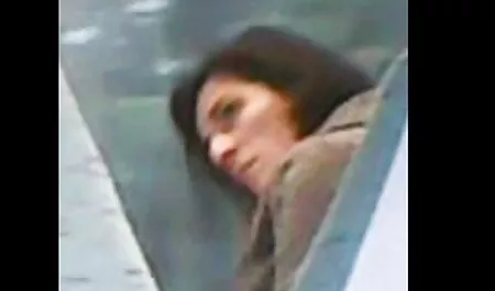 Азіатка піднімає ванну порно відео мама син з хлопцем