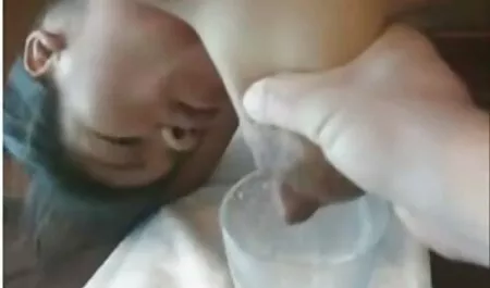 Молодий перший досвід, порно син і мама деякі з акторів